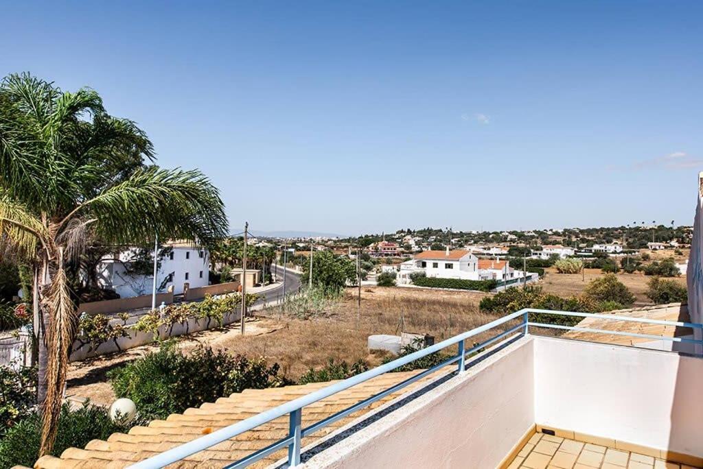 Villa Cabrita, Superb Location, Large Villa, Walk To Restaurants, Supermarkets Beach جويا المظهر الخارجي الصورة