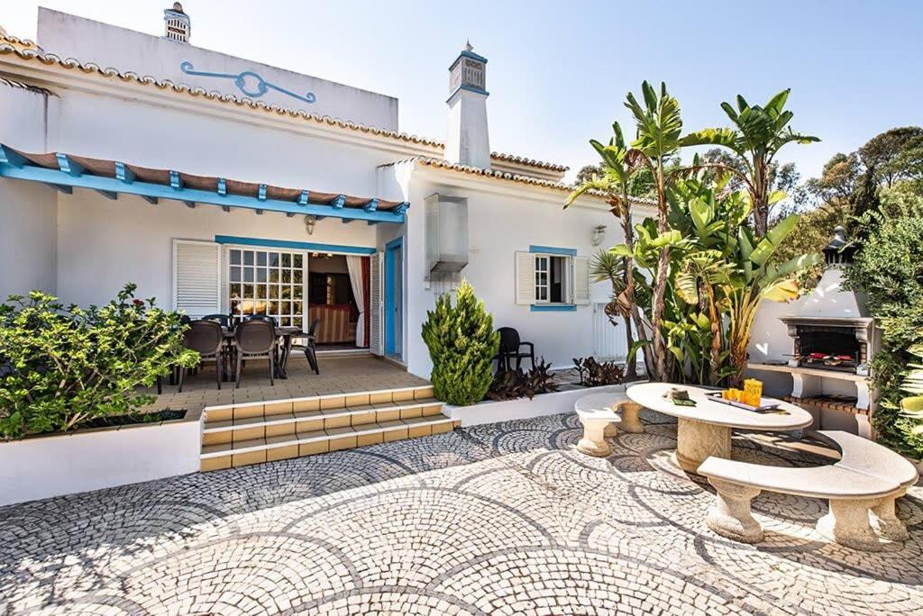 Villa Cabrita, Superb Location, Large Villa, Walk To Restaurants, Supermarkets Beach جويا المظهر الخارجي الصورة